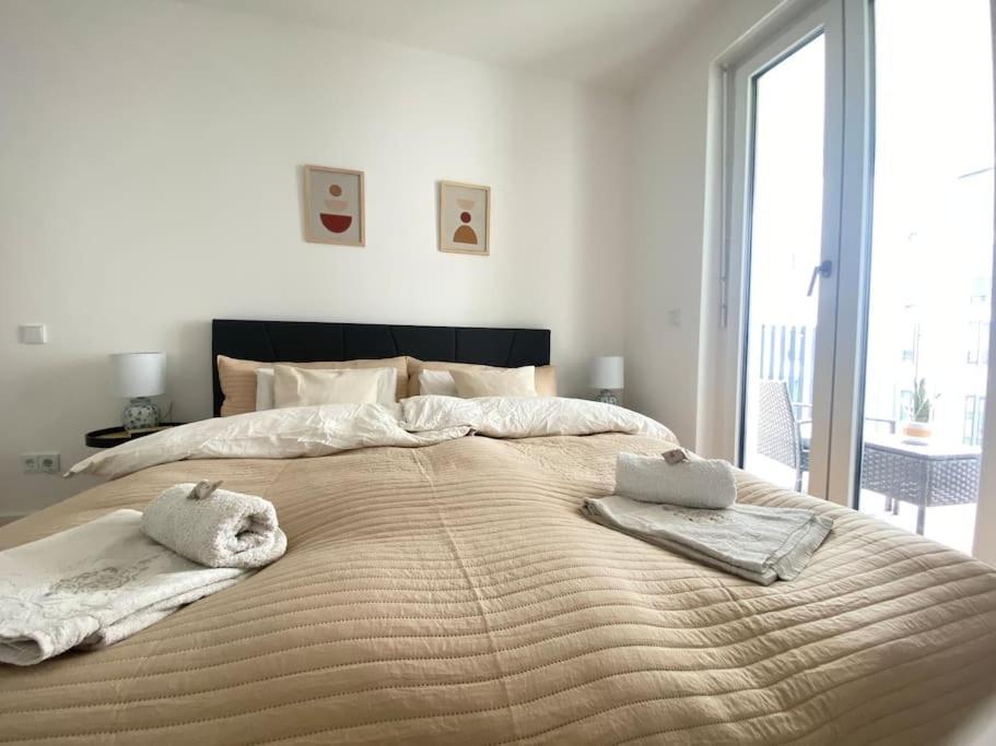 Apartment Am Flughafen, Glasfaser-Internet, Waschmaschine Schönefeld Dış mekan fotoğraf